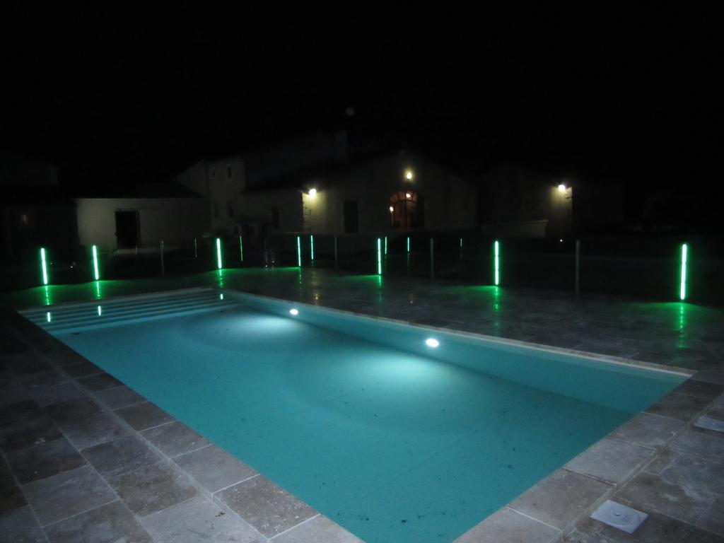 Gite Les Courlis Saint-Etienne-du-Gres Exterior photo